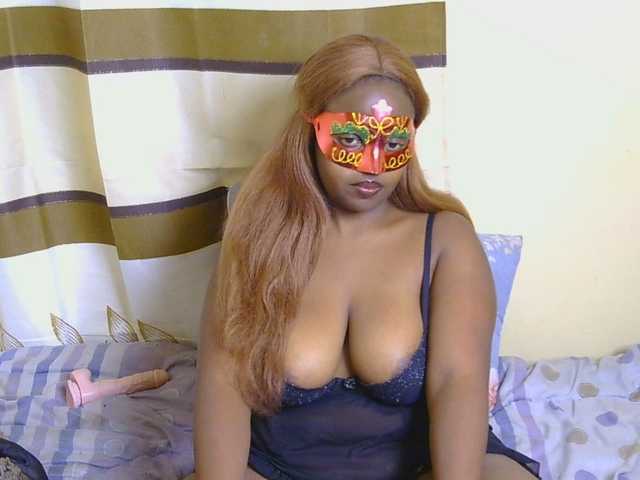 kyladiva live cam on BongaCams