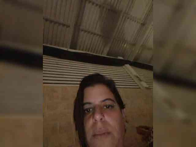 Alexis2108 webcam