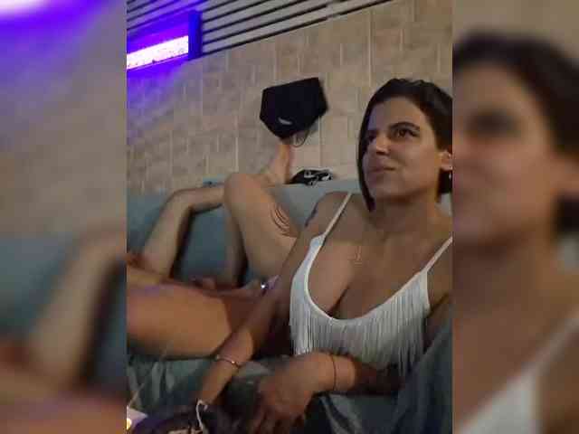 Alexis2108 webcam