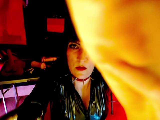 PsiVelvet live webcam show
