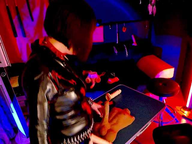 PsiVelvet live webcam show