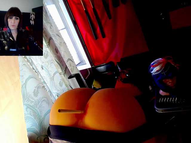 PsiVelvet live webcam show
