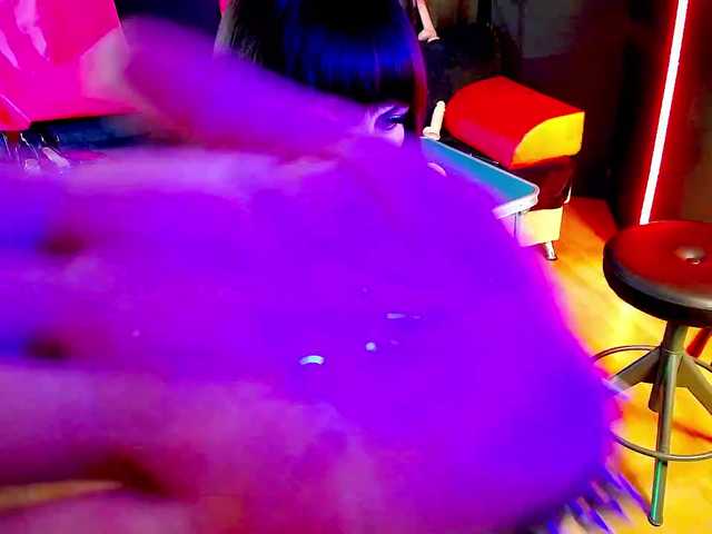 PsiVelvet live webcam show
