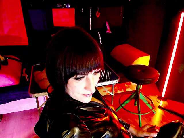 PsiVelvet live webcam show