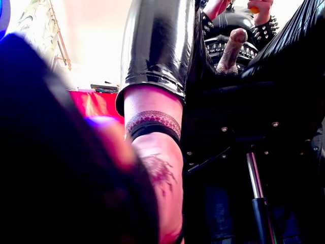 PsiVelvet, en directo ahora en BongaCams