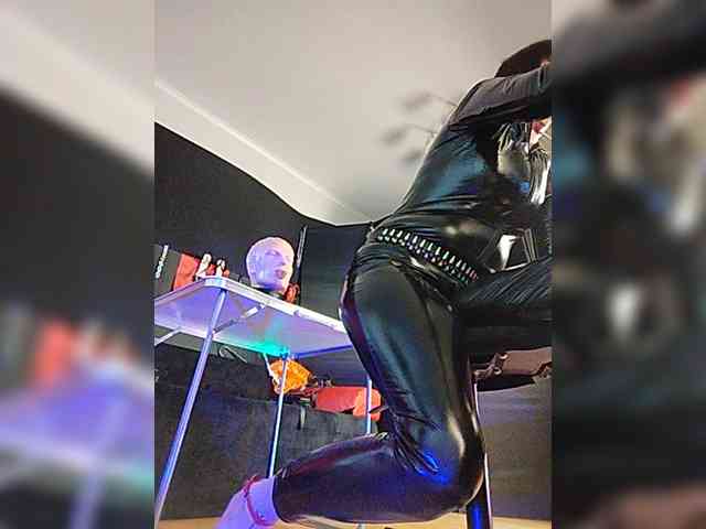 Modelo: PsiVelvet