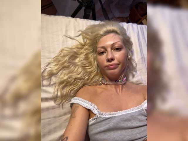 Dasha-Slay live cam on BongaCams