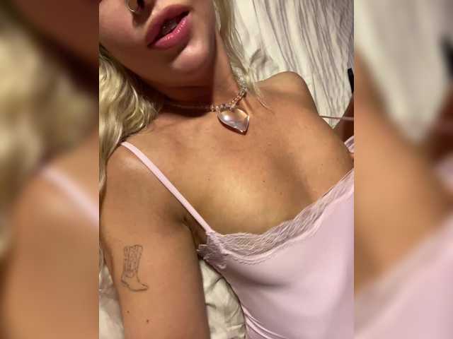 Dasha-Slay live cam