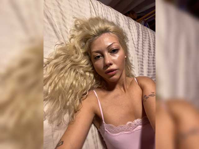 Dasha-Slay live cam on BongaCams