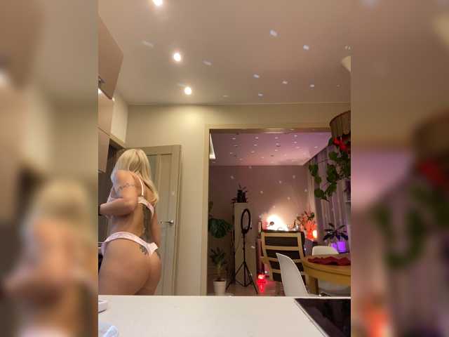 Dasha-Slay live cam on BongaCams