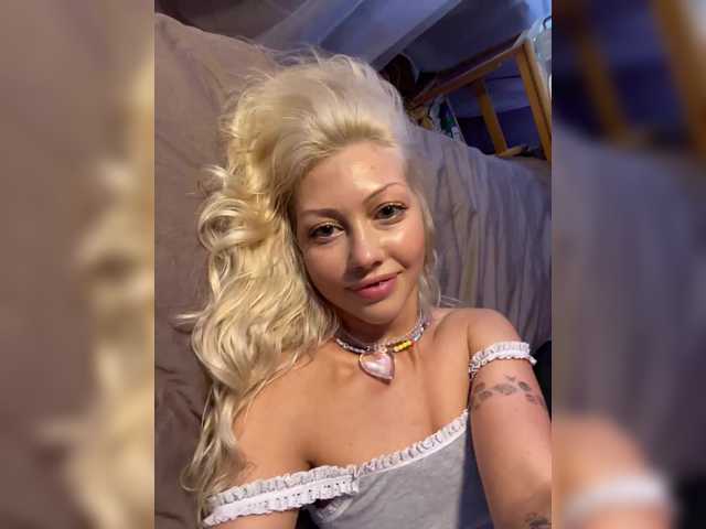 Dasha-Slay live webcam show