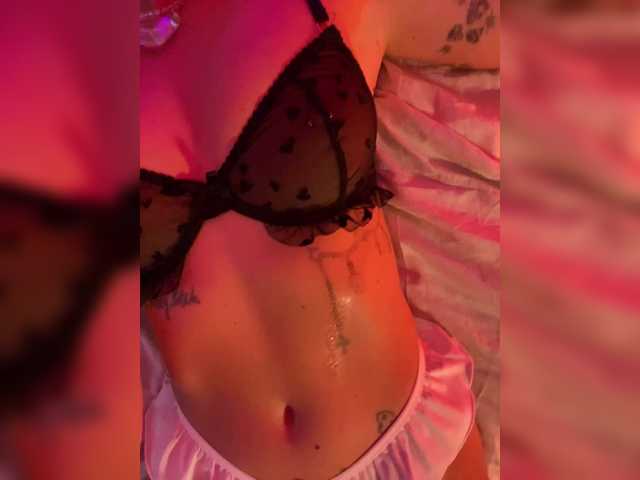 Dasha-Slay live cam on BongaCams