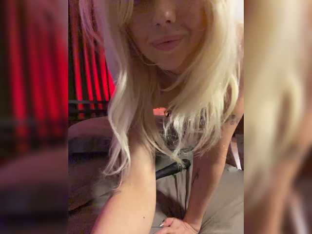 Dasha-Slay live cam on BongaCams