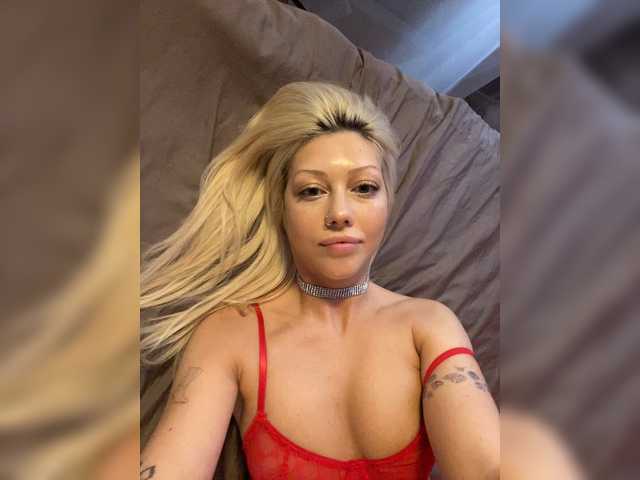 Dasha-Slay live cam on BongaCams