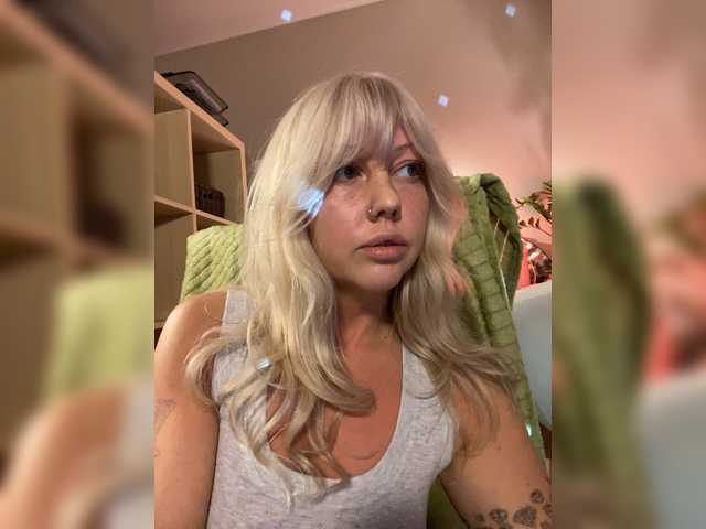 Dasha-Slay live cam on BongaCams