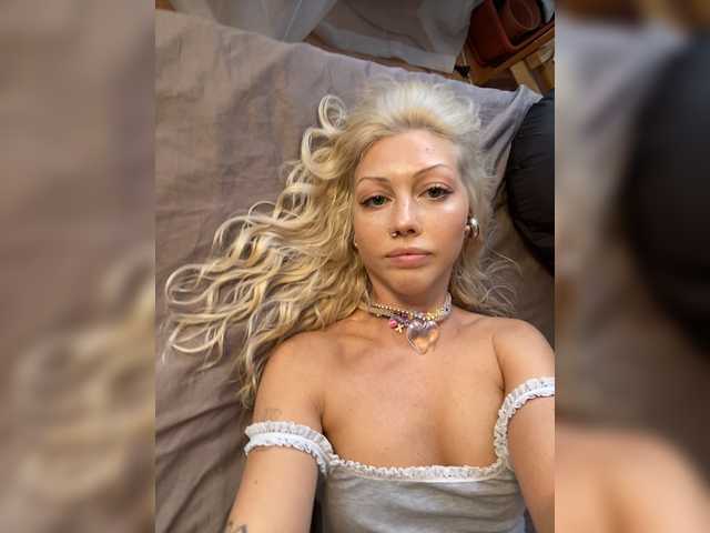 Dasha-Slay live webcam show