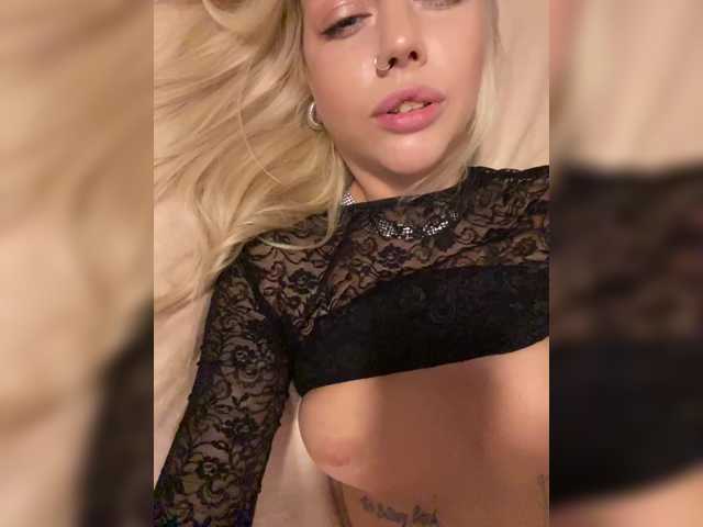 Dasha-Slay live cam on BongaCams