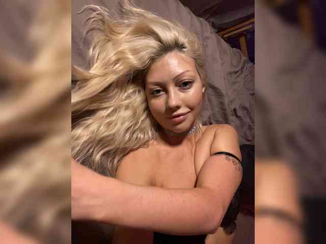 Dasha-Slay webcam
