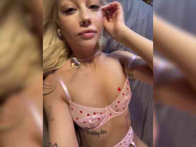 Dasha-Slay webcam