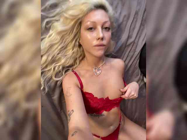 Dasha-Slay webcam