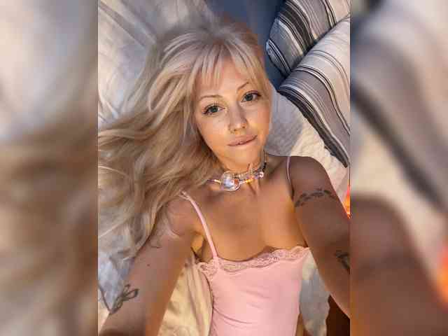 Dasha-Slay webcam