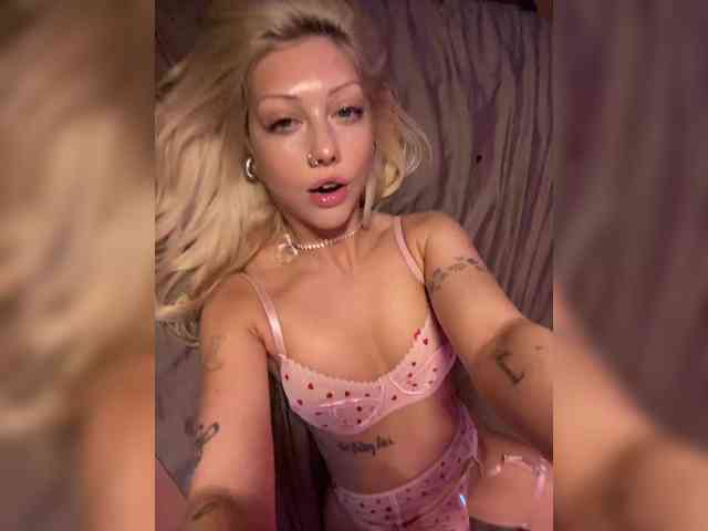 Dasha-Slay webcam