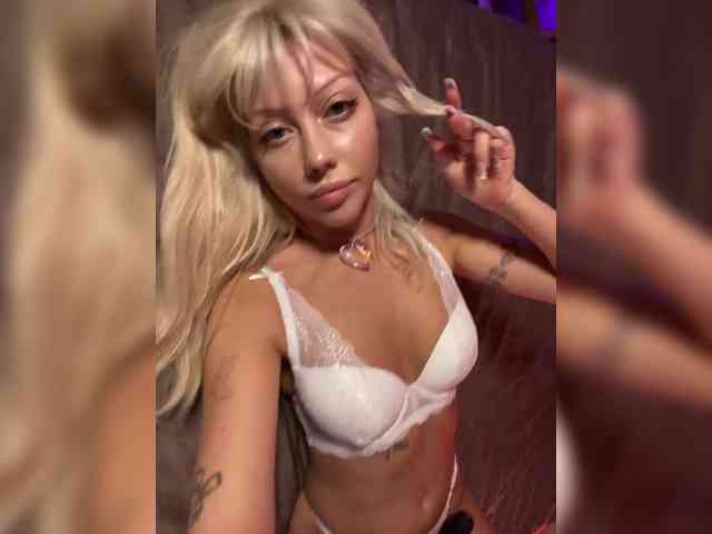 Dasha-Slay webcam