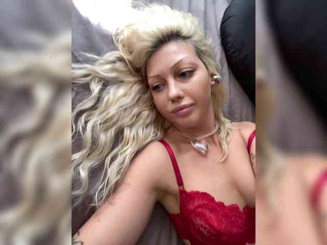 Dasha-Slay webcam