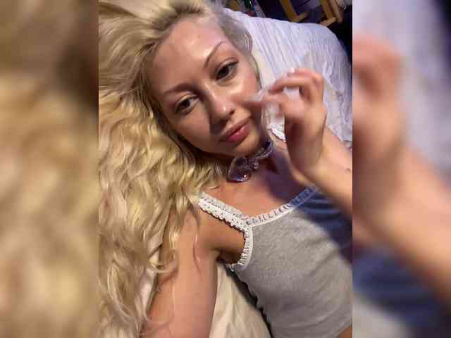 Dasha-Slay webcam