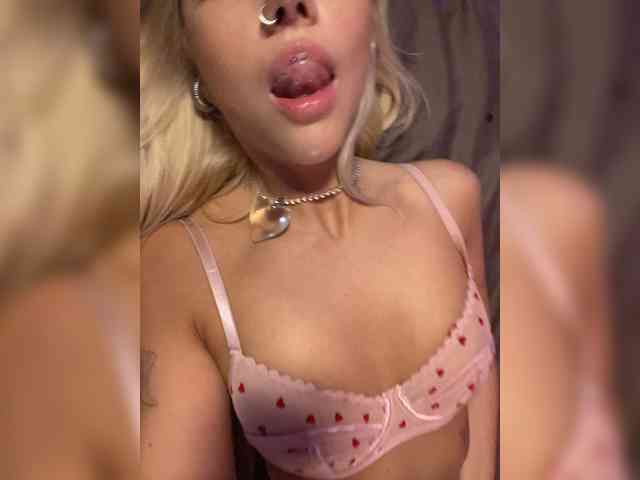 Dasha-Slay webcam
