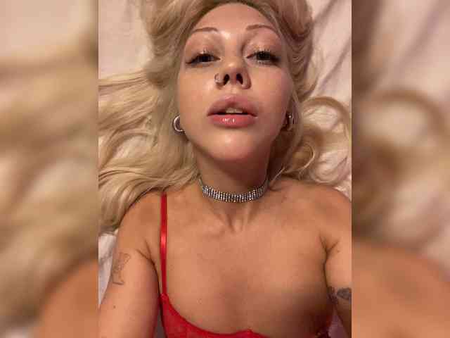 Dasha-Slay webcam