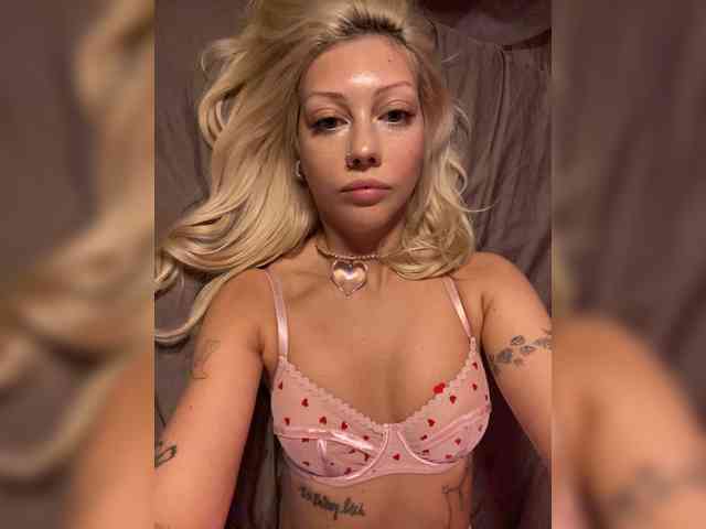 Dasha-Slay webcam