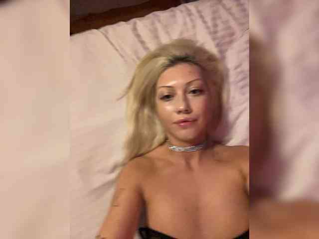 Dasha-Slay webcam