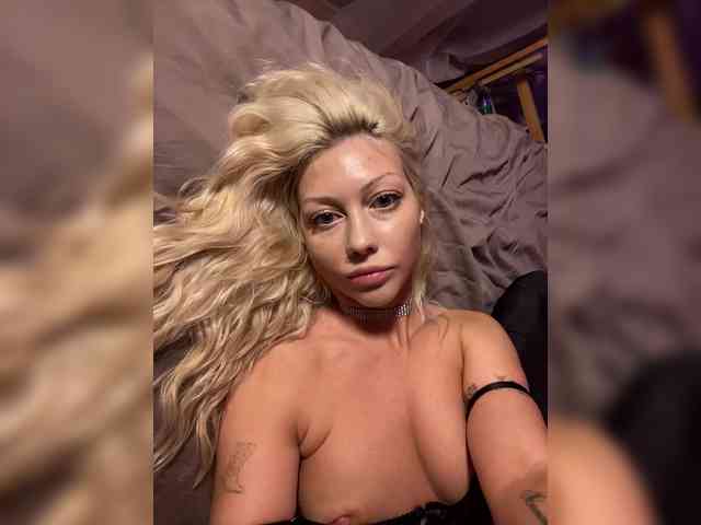 Dasha-Slay webcam