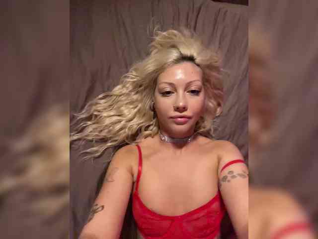 Dasha-Slay webcam