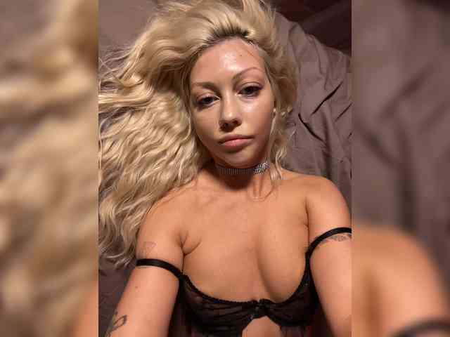 Dasha-Slay webcam