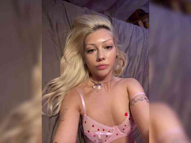 Dasha-Slay webcam