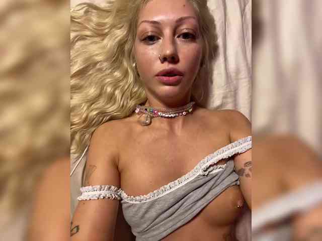 Dasha-Slay webcam