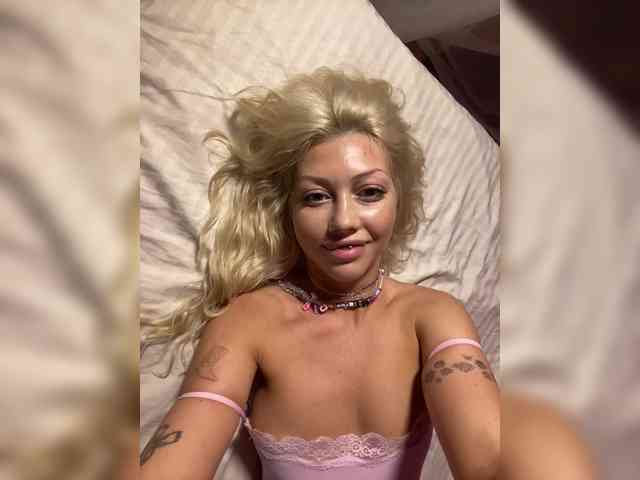 Dasha-Slay webcam