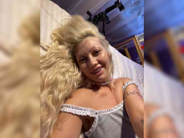 Dasha-Slay webcam