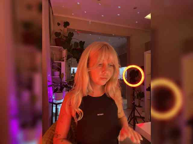 Dasha-Slay webcam