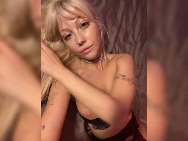 Dasha-Slay webcam