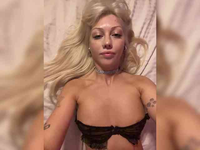Dasha-Slay webcam