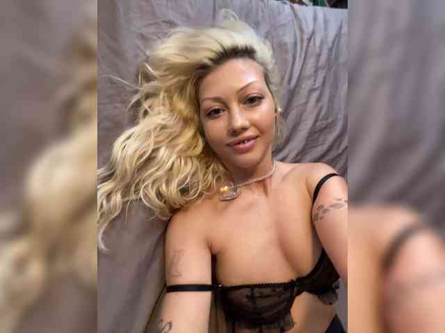 Dasha-Slay webcam