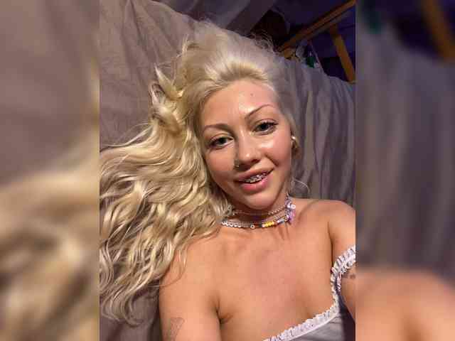 Dasha-Slay webcam