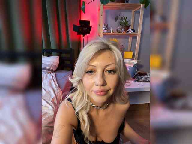 Dasha-Slay webcam