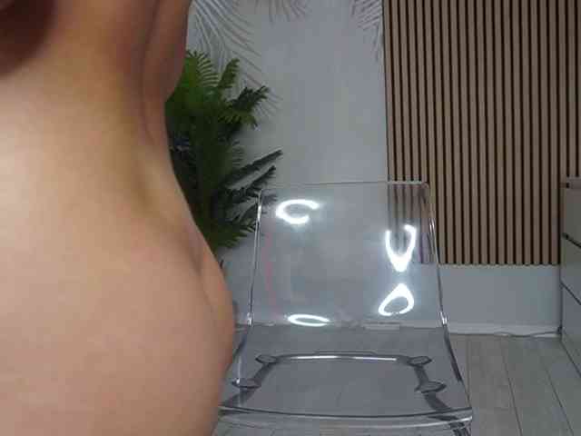 RaveBunny webcam