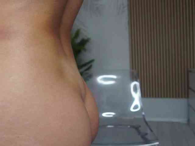 RaveBunny webcam