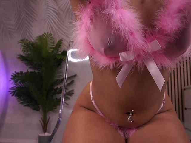 RaveBunny webcam
