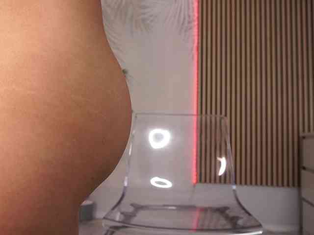 RaveBunny webcam